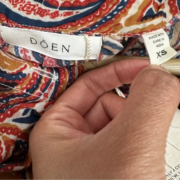 NWT DOEN Jane Blouse Paisley Print - Picture 5 of 5